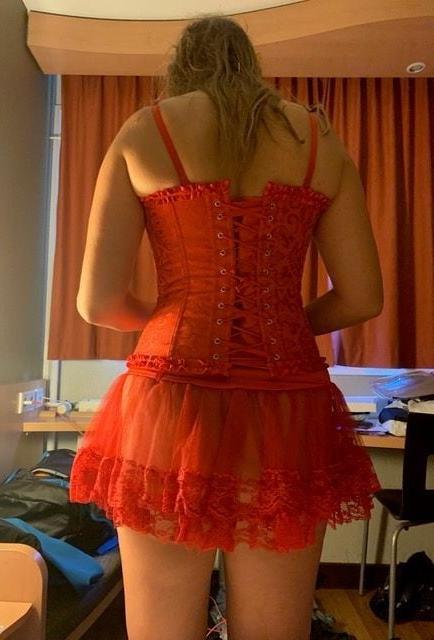 11P Cuckold Chat Girl (Leo)