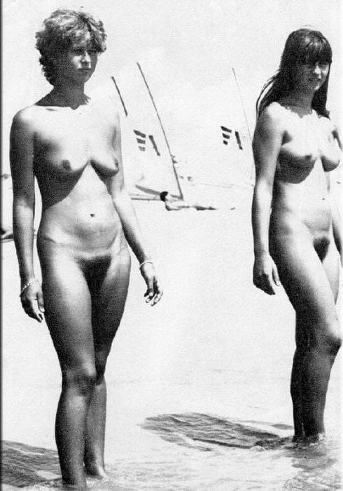 25P vintage nudist ns1