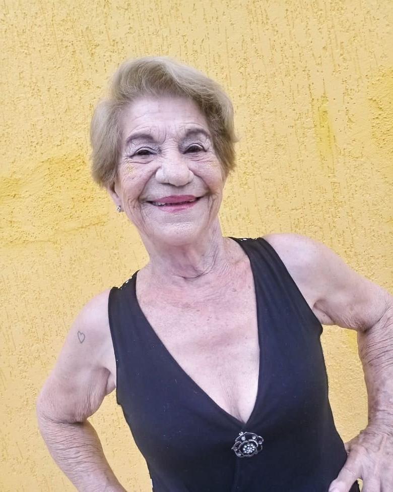 24P Sexy gilf at 77