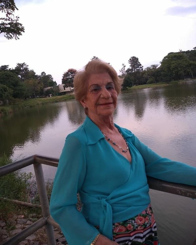 24P Sexy gilf at 77