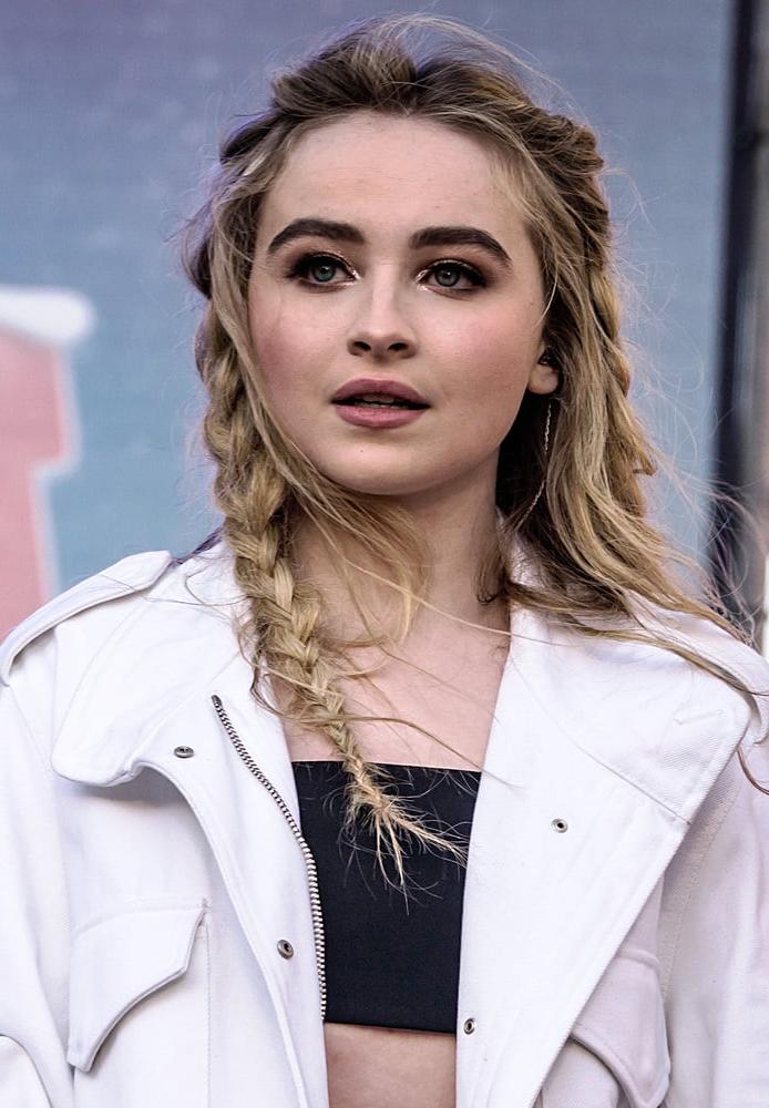 25P Celebrity Hot 250 - #144 Sabrina Carpenter