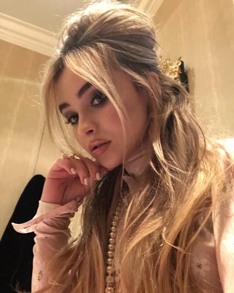 25P Celebrity Hot 250 - #144 Sabrina Carpenter