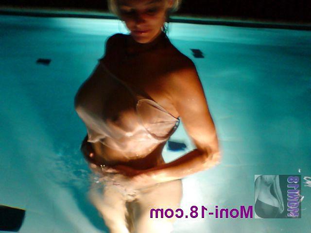 6P Meine Freundin am Pool