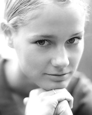 25P Reah Harder - German Actress