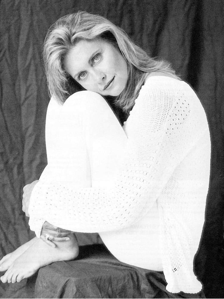 25P Celebrity Hot 250 - #147 Olivia Newton-John