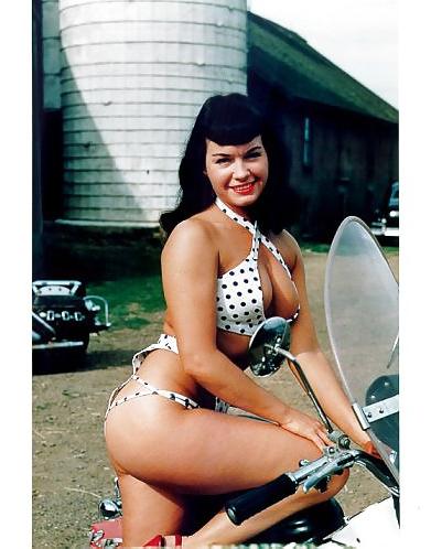 25P Bettie Page-Sammlung.