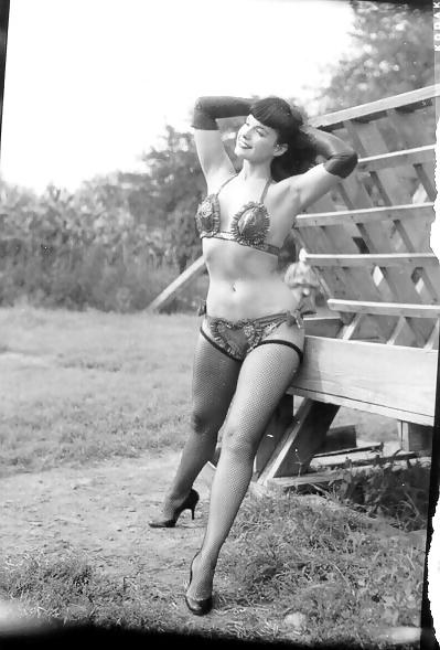 25P Bettie Page-Sammlung.