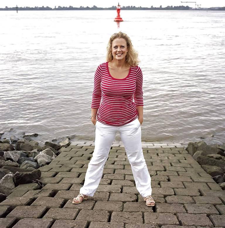 6P Barbara Schoeneberger 