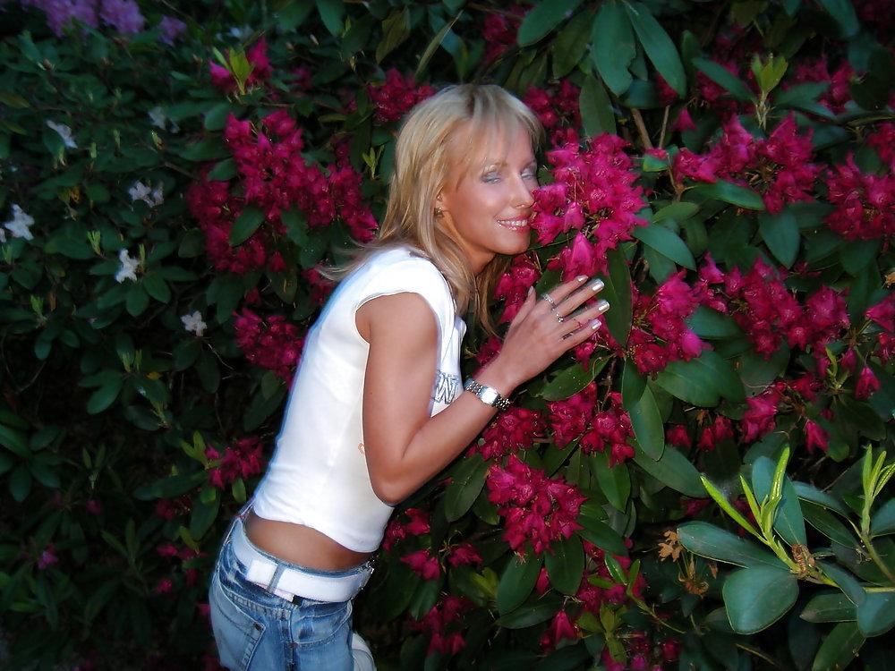 25P Hot blond banging with her boyfriend