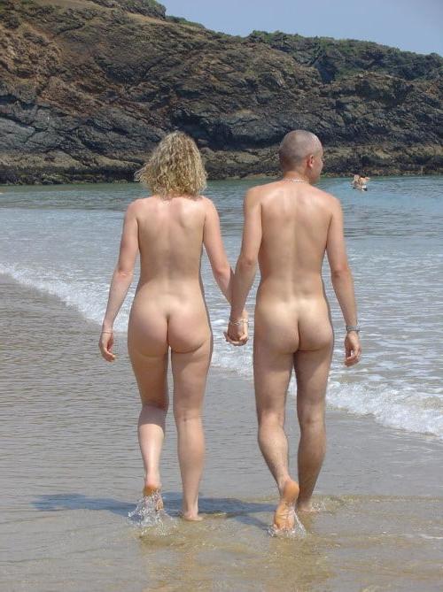25P Swingers at the beach #104