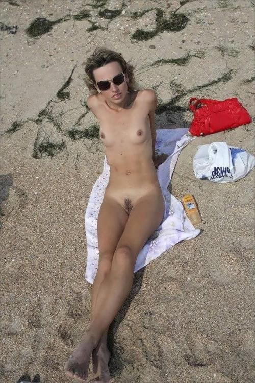 25P Swingers at the beach #104