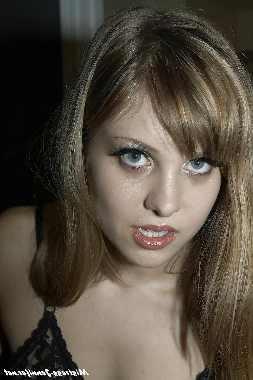 13P Beautiful blonde strapon and humiliation jerk 