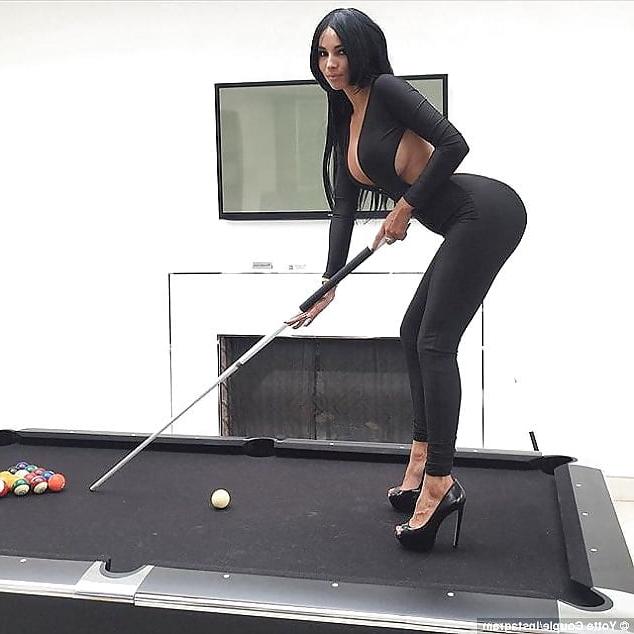 25P Pool Hall Hustlers 3