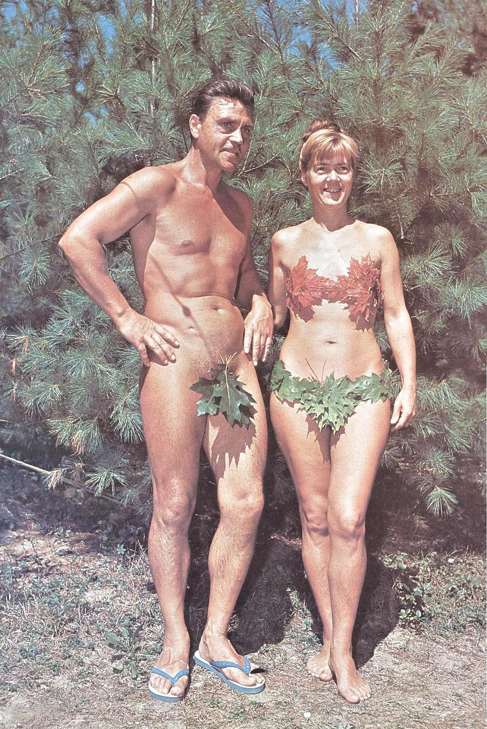 25P Naked & Unashamed #65 - Vintage Mag