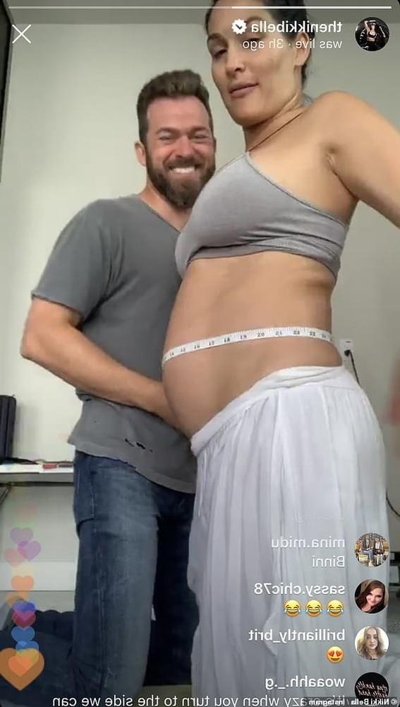 25P Pregnant Bella Twins (2020)