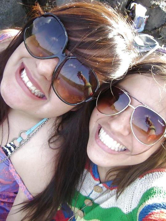 21P BRISA Y ALI QUE PUTAS TAN RICAS