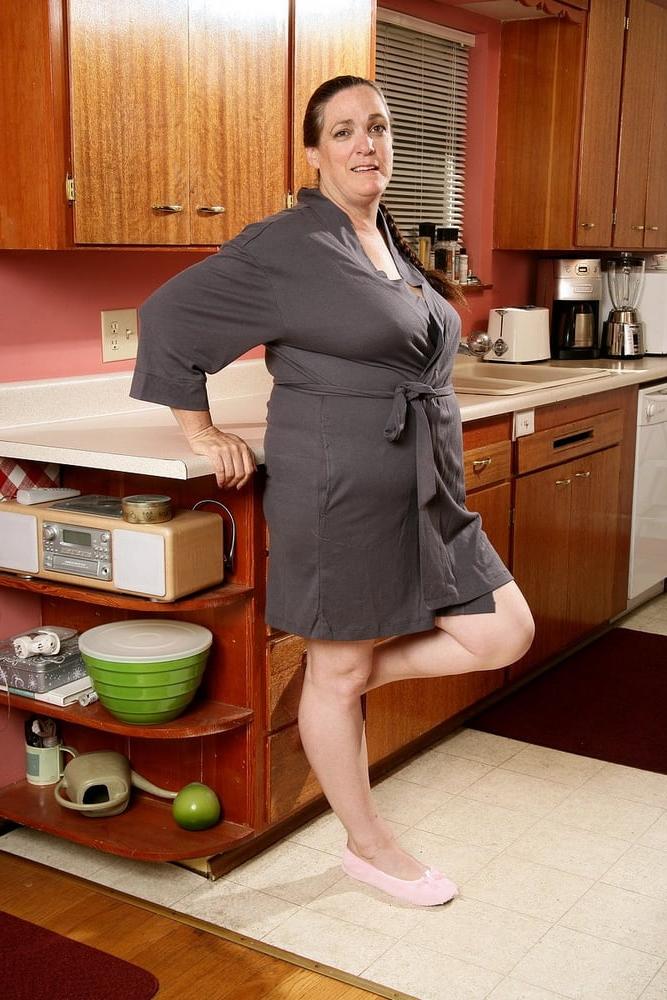 16P Bbw mix 1100 (Older and busty)