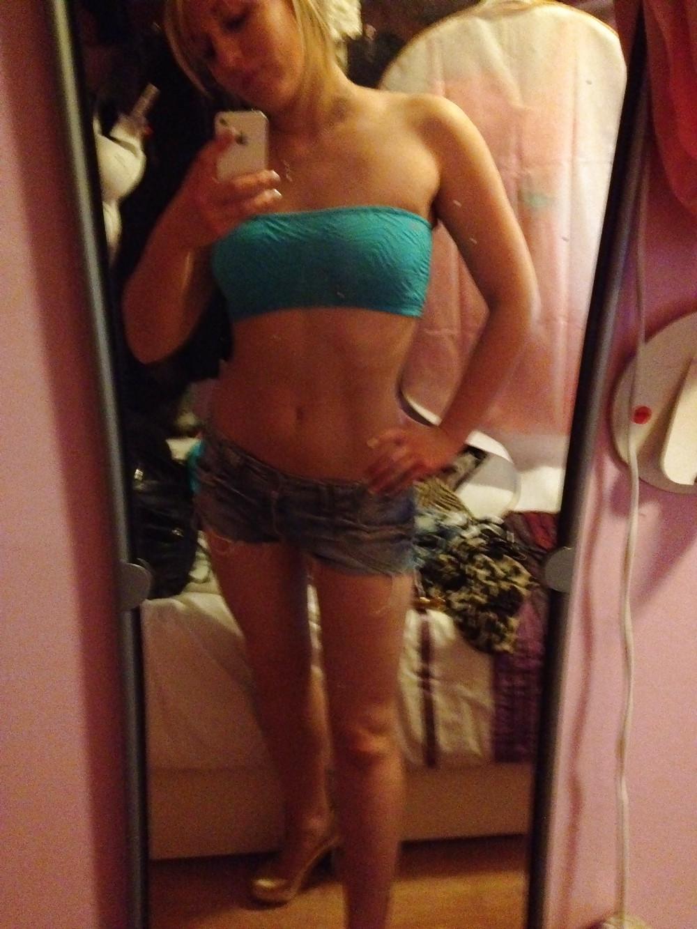 25P Blonde Slut Milf Lauren