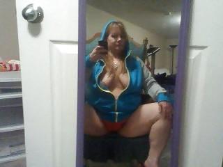 7P Sharon, the meaty pussy GILF