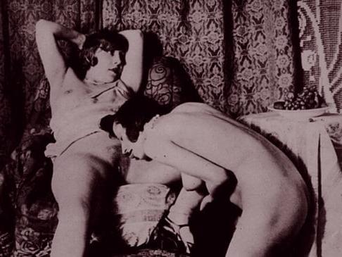 25P Vintage porn photos from 1901 to 1930