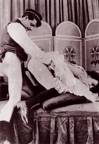25P Vintage porn photos from 1901 to 1930