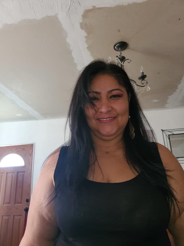 25P Esposa ELA ca 90033 big nipples saggy tits