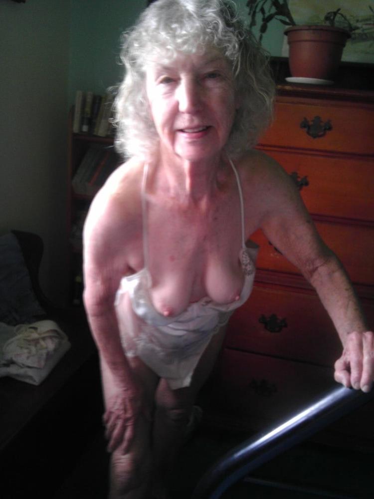 25P Only Hot Grannies And Matures In Solo Mix #6 - GregRotten
