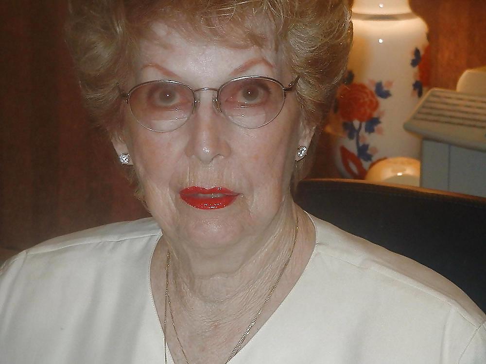 11P Granny mature BBW Random mix 7