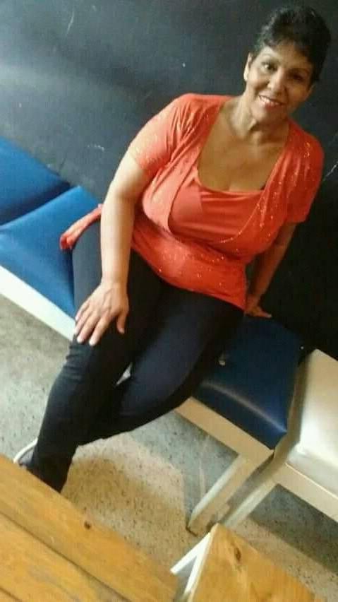 25P meche perez mature 47 years