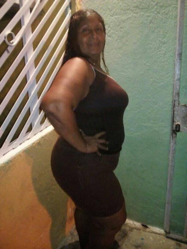 25P jesenia rodriguez 48 years culona mature bbw ass