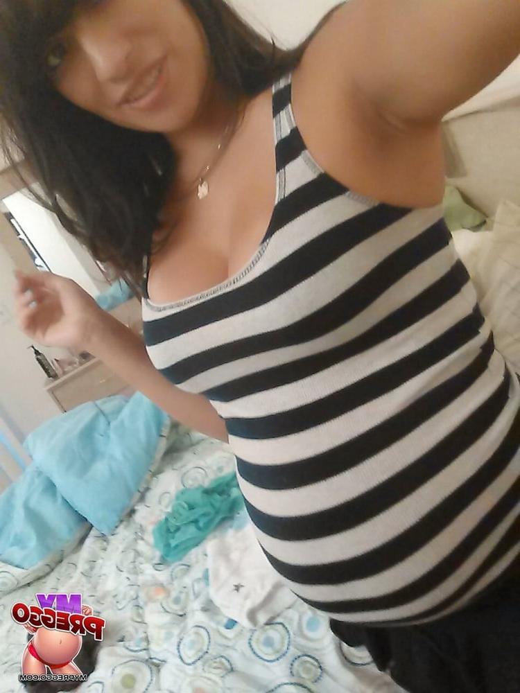 15P Pregnant Leticia from MyPreggo.com #01