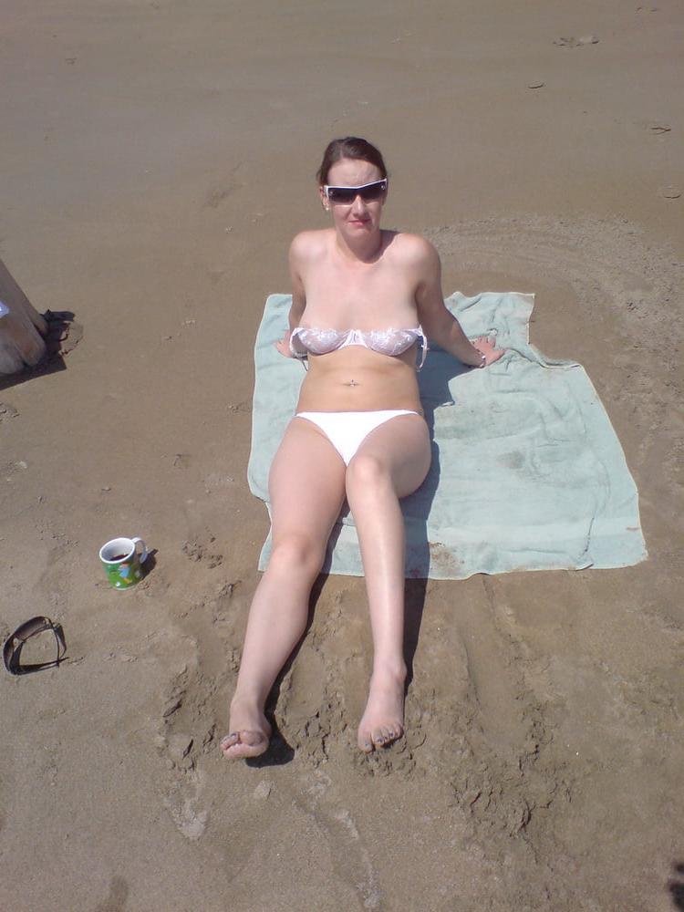 25P 2. Irish nudists showoff