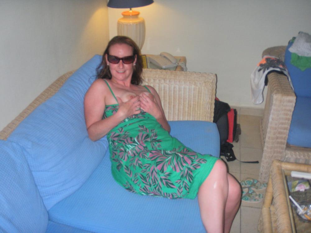 25P 2. Irish nudists showoff