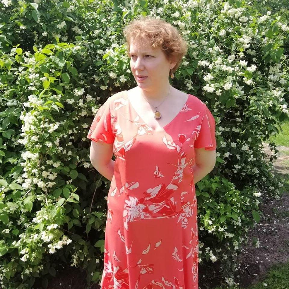 14P POLISH WOMAN