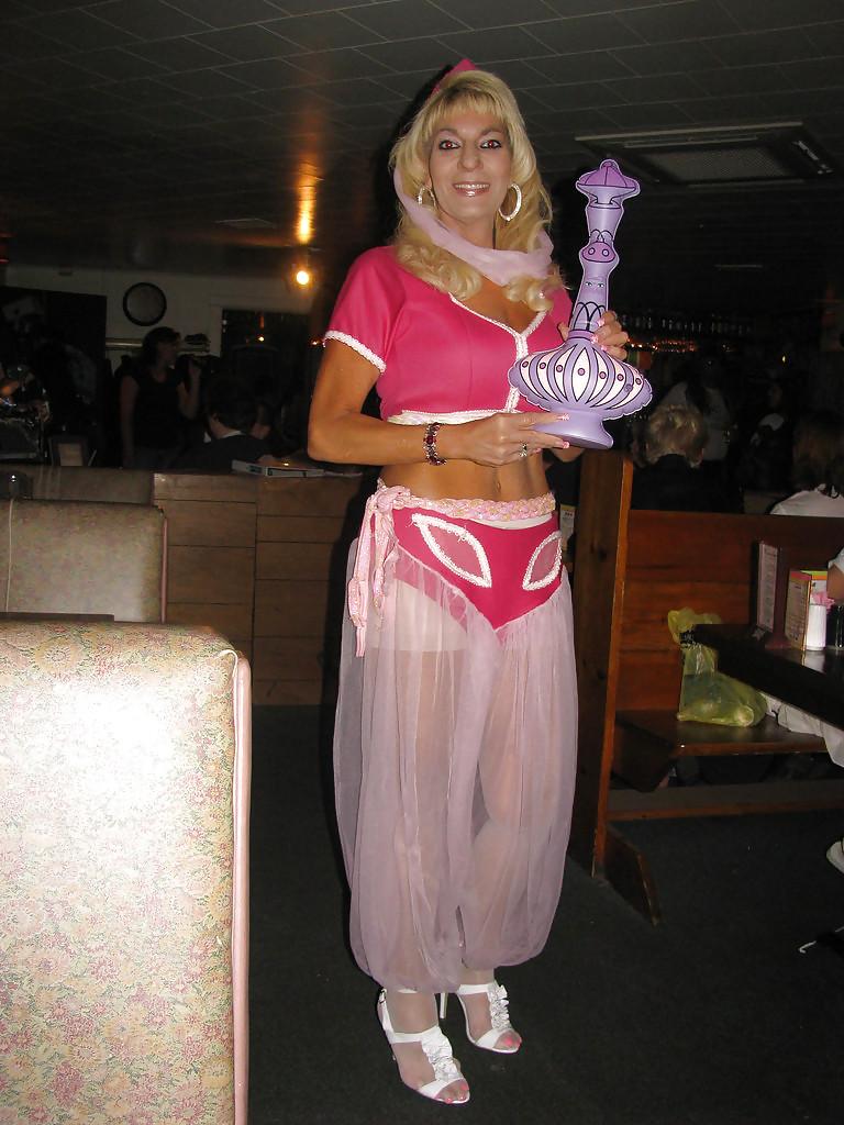 21P Blonde Mature Italian