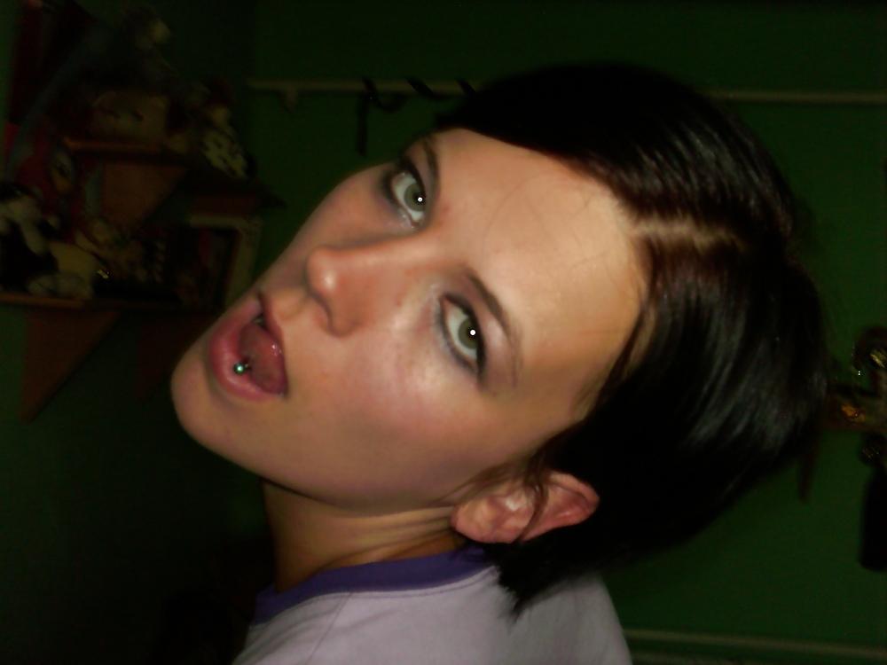 15P Sexy amateur Polish Karoline