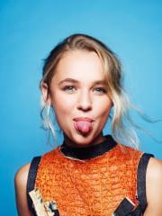 25P Celebrity Hot 250 - #154 Madison Iseman