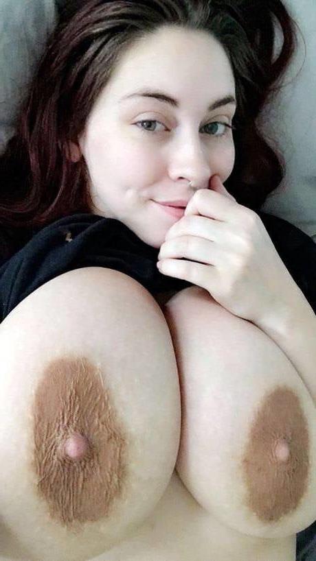 25P Amateurs with Big Natural Tits Part 47
