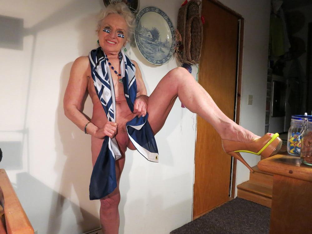 25P Only Hot Grannies And Matures In Solo Mix #7 - GregRotten