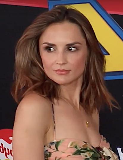 25P Celebrity Hot 250 - #157 Rachael Leigh Cook