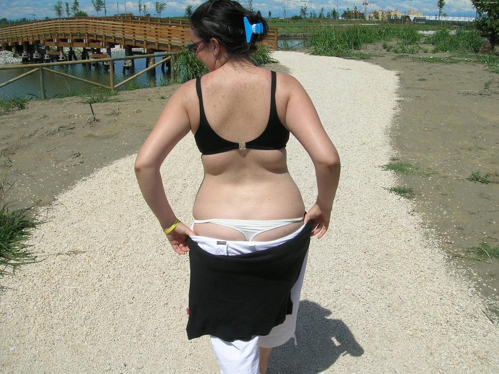 16P 22 - best amateur wives voyeur mature bbw panties