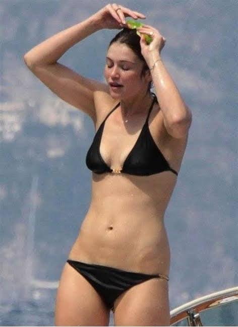 25P Celebrity Hot 250 - #161 Gemma Arterton