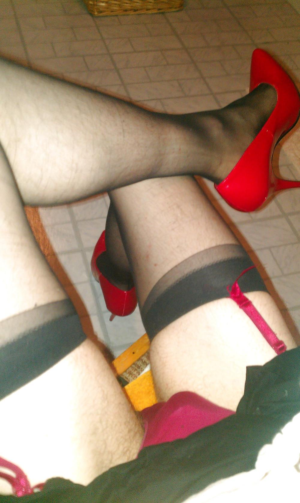22P Me crossdressing stockings n spike heels