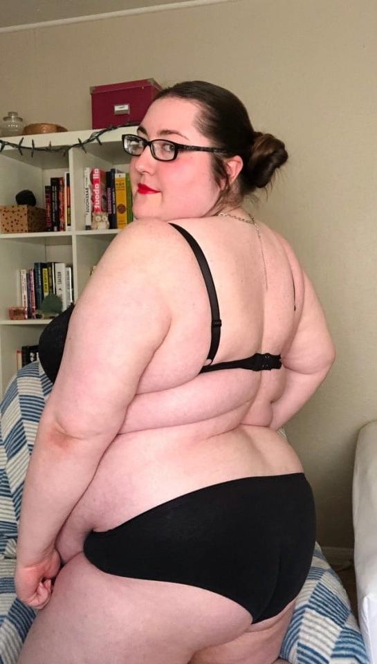 25P Pretty BBWs and fatties from fashion blogs #3