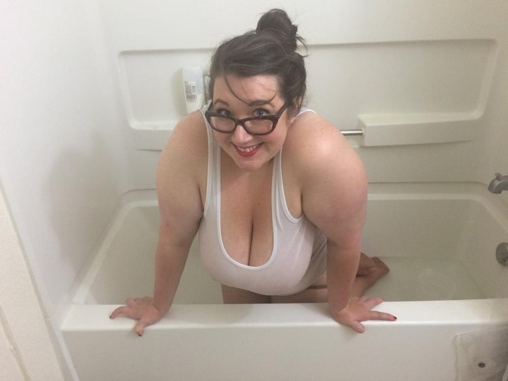 25P Pretty BBWs and fatties from fashion blogs #2