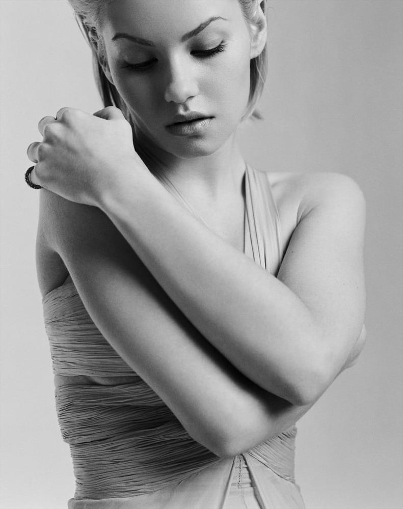 25P Celebrity Hot 250 - #160 Elisha Cuthbert