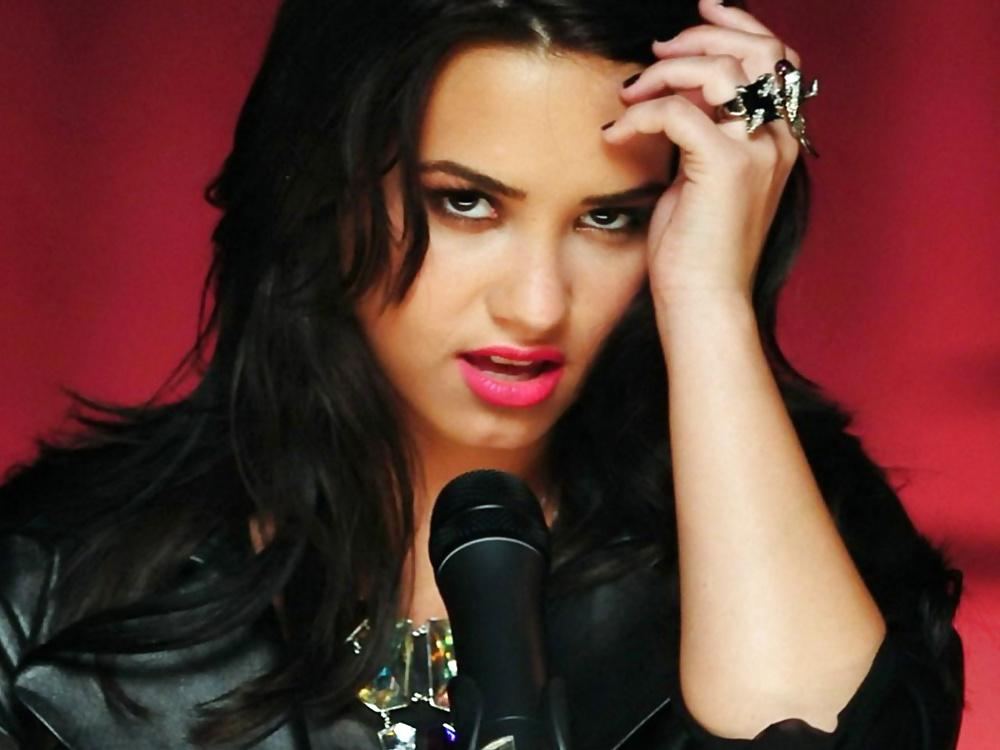 15P Disney and Nickelodeon stars