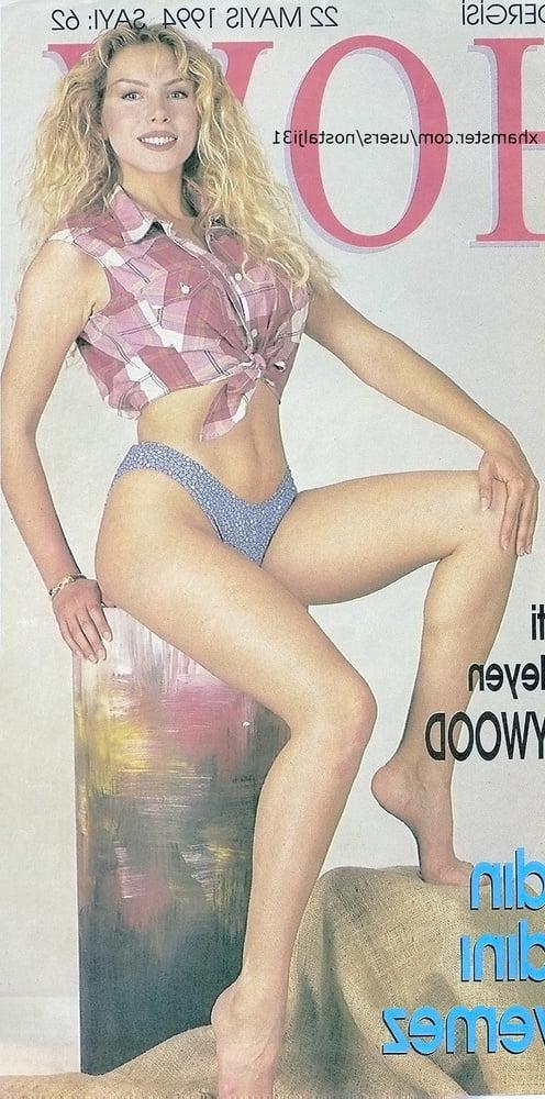 10P Celebrity &amp; Sexy Girls Scans #4