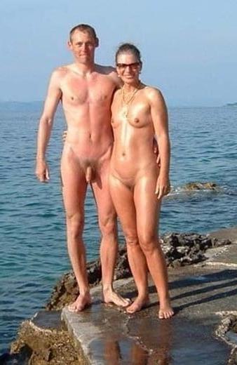 25P Swingers at the Beach #101