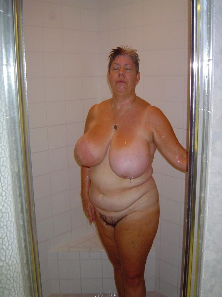 13P BBW Milf Mature Nude 20